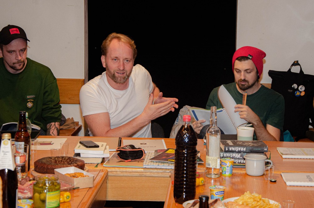 Začínáme zkoušet Prašinu