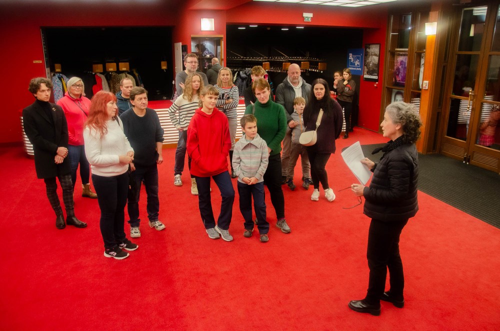 Noc divadel po desáté